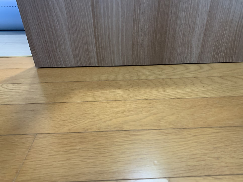 슬라이딩도어고치는법 댐퍼 레일 새제품으로 교체