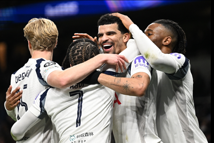 프랭크 감독 경질 기사회생. 토트넘, 도르트문트 2-0 완파로 UCL 4위 기사회생