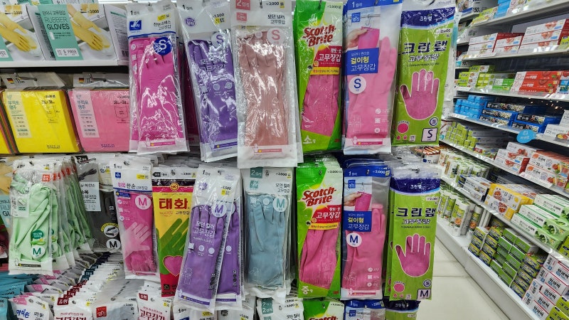 다이소 니트릴 장갑 중형 및 고무장갑 종류 및 가격 총정리! 키즈고무장갑까지