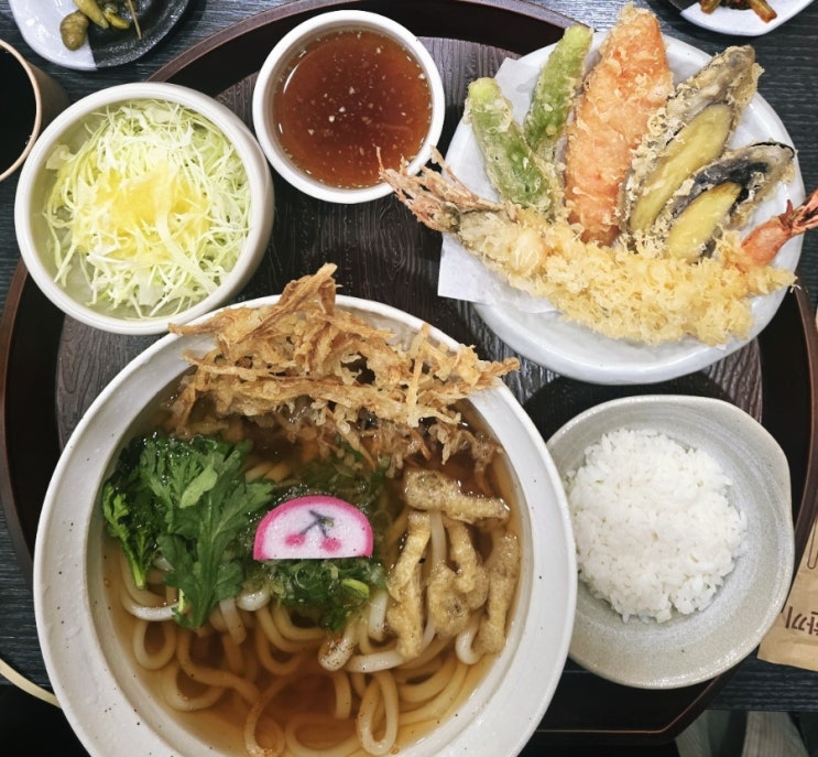  [양정동]바삭한 덴푸라와 뜨끈한 우동의 환상적인 콜라보 부산 시청역 맛집 '히쿠소바'
