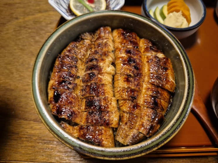  부산 미슐랭 빕구르망 장어덮밥을 이제 서울에서...서촌맛집 <해목>