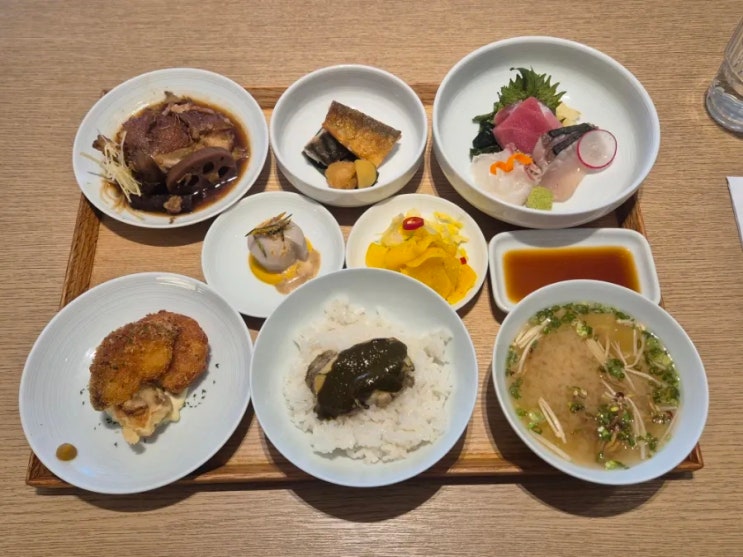  미슐랭 1스타 셰프 운영 회현역 맛집 일본 가정식 스타일의 <회현식당> - 제철생선 정식