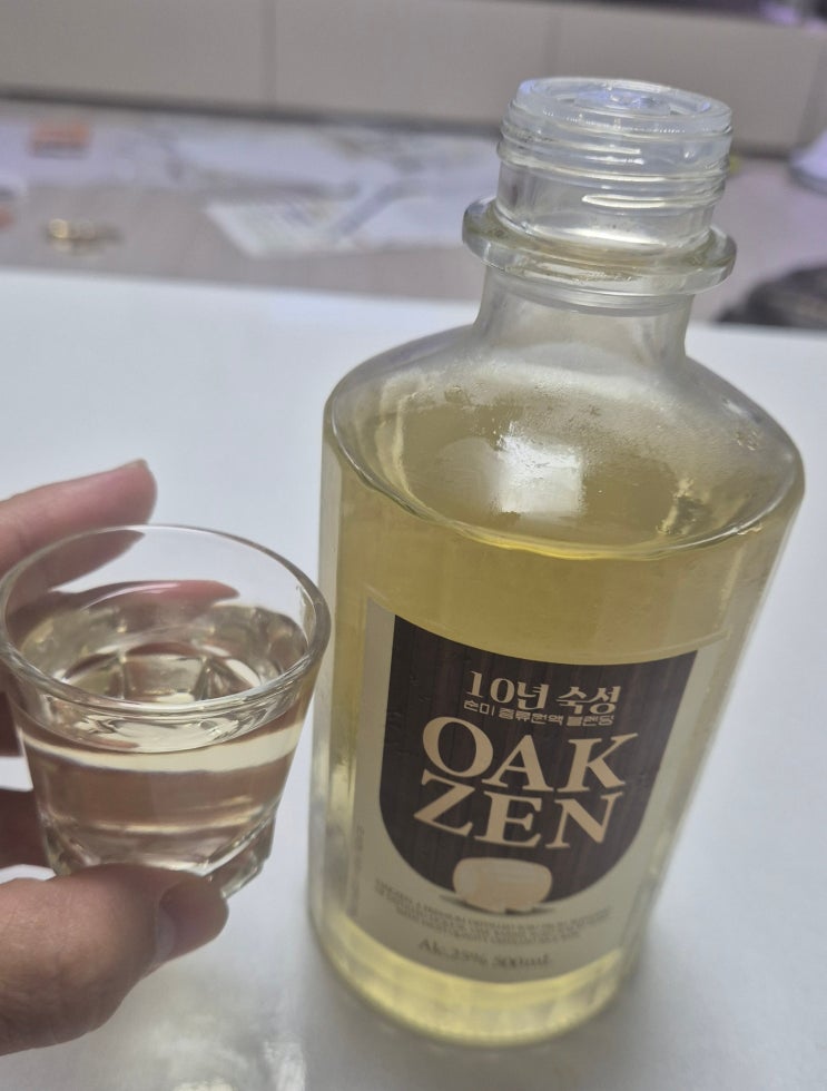  위스키 느낌 제대로 살린 프리미엄 소주! 오크 숙성 증류식 소주 [오크젠 소주]