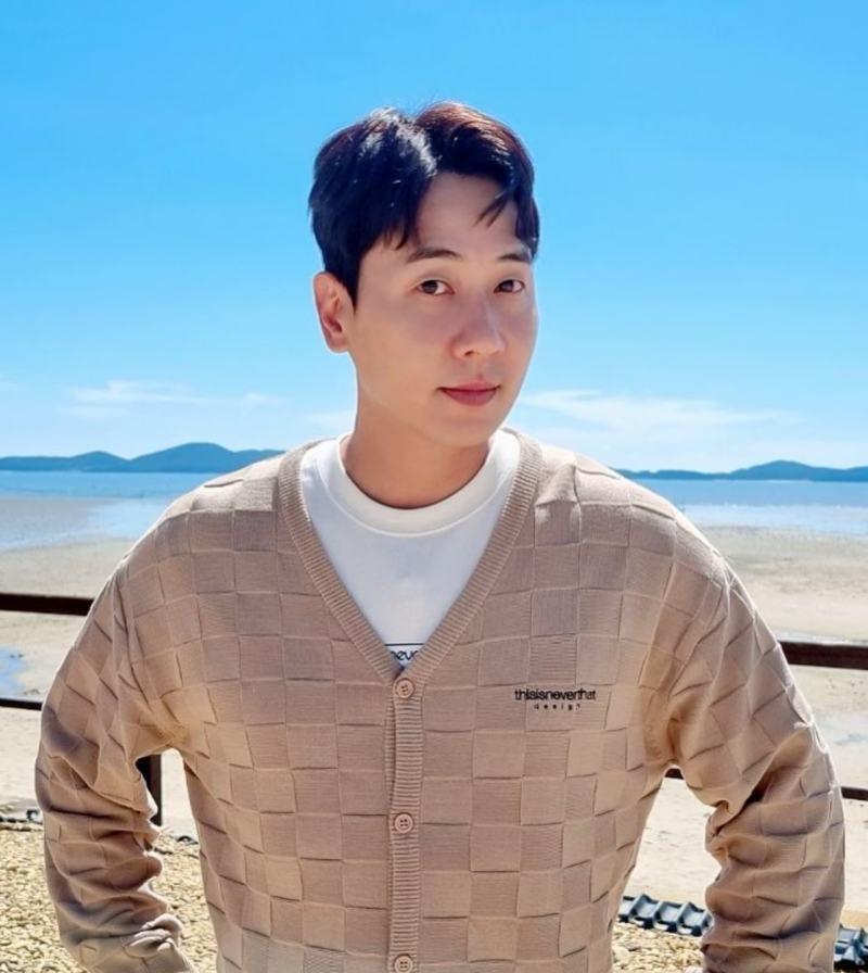 앤디, 회사 차린 후 첫 근황 공개…대표로서의 새로운 시작