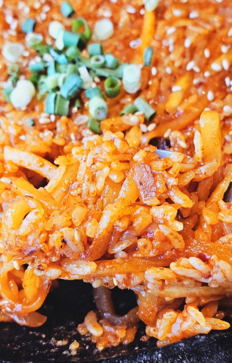  목동 41타워 점심 맛집｜청기와타운 토장찌개·무생채볶음밥, 고기 말고 이거 먹으세요