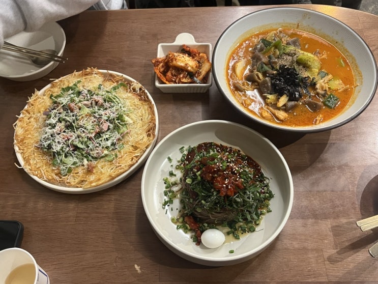  춘천 맛집 막국수가 맛있는 곳 | 남춘천역 현대메밀