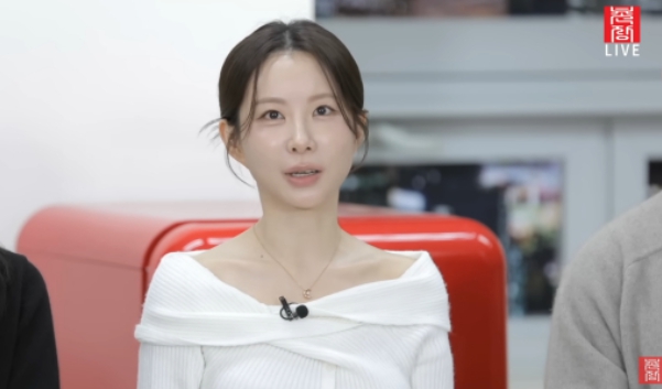   나는솔로 29기 옥순 박수진 닮은꼴의 눈물 섞인 고백! "성형 악플 이제 그만해 주세요"