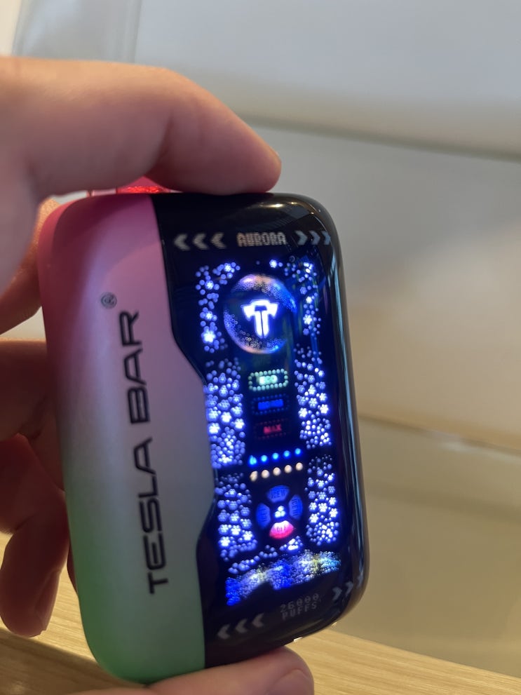  테슬라 전자담배 XT-26000 멘솔도 조절되는 기기
