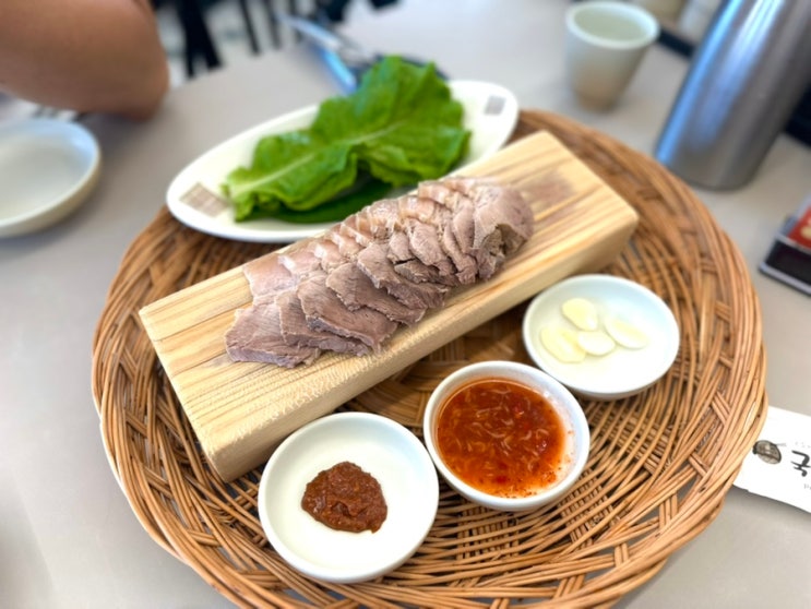  제주도 고기 국수 맛집 ' 국수바다 ' 서귀포 맛집, 담백하고 깔끔한 고기국수집