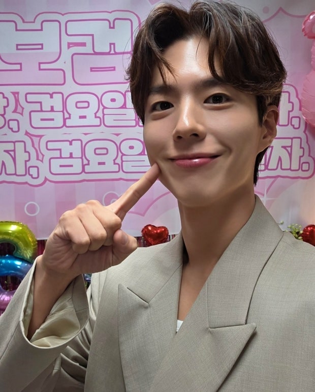 박보검 김소현과 드라마 굿보이 이후 6개월 ‘뇌는 뛰고 있는가’ 내레이터로 전한 깜짝 소....