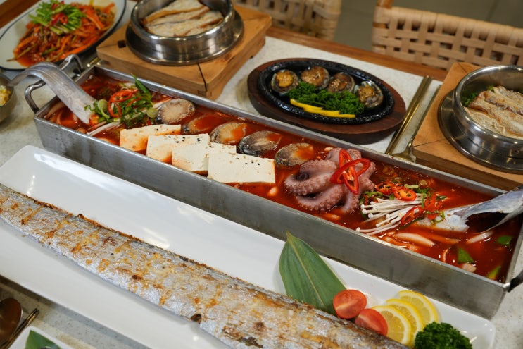 제주공항 근처 갈치조림 맛집 <b>입틀막</b>한 제주시 점심 맛집