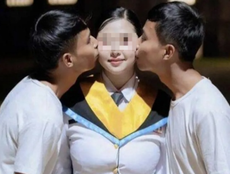   쌍둥이 형제와 동시 연애?! 태국 여성이 밝힌 파격적인 러브 스토리