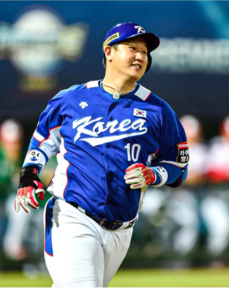 KBO 레전드 ‘조선의 4번 타자’ 이대호, 그가 남긴 기록들
