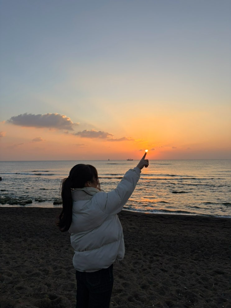  [가보기/제주도] 2박 3일 친구들과 제주 여행_️2일차: 광치기해변, 꽃가람, 성산해나, 성산일출봉, 동백수목원, 흑돼지브라더스, 호텔골든데이지, 올레시장, 마농치킨, 과일모찌