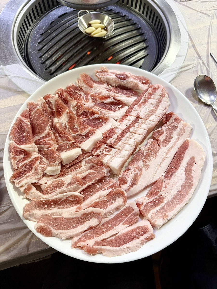 통돼지한마리 사진 2