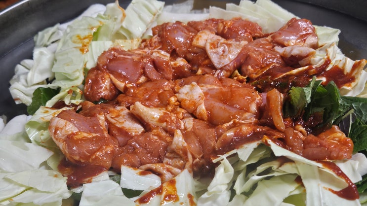  [춘천온의동맛집] 태양초 고춧가루의 깊은 맛! 현지인이 사랑하는 강남동골목원조닭갈비 