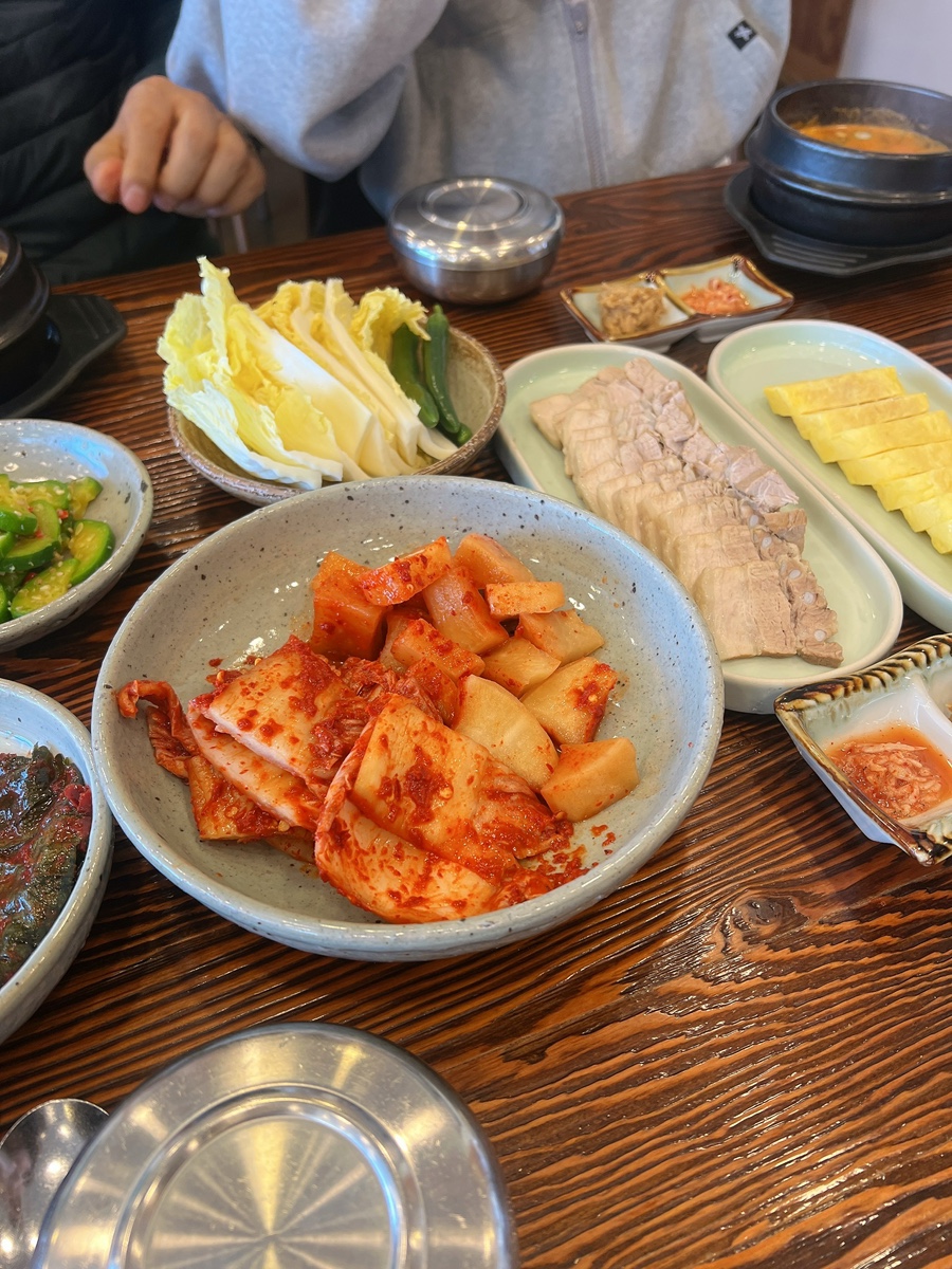 들꽃가마솥곰탕 사진 4