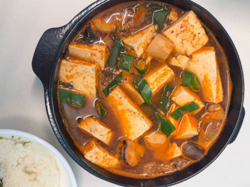 [무쎄] 인덕션 무쇠솥 뚝배기 18cm 내돈내산 구매 후기, 찌개 맛 살리는 밥도둑 냄비
