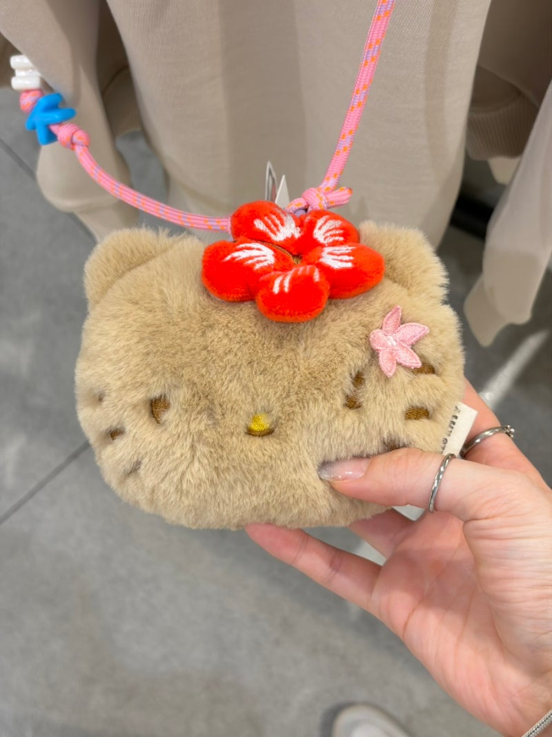 Ꮚ･ꈊ･✿Ꮚ