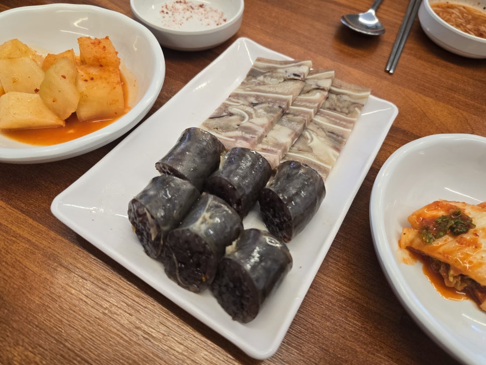 응암역소문난순대국 동서울대점 사진 6