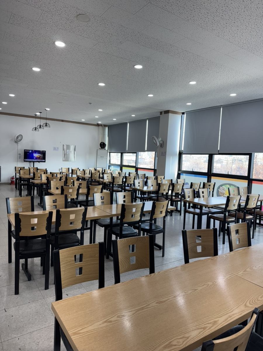 엄마손 한식뷔페 사진 3