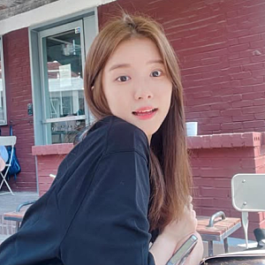 박소영 아나운서 나이 키 학력 프로필 고향 가족 아버지 데뷔 소속사 노래 MBTI