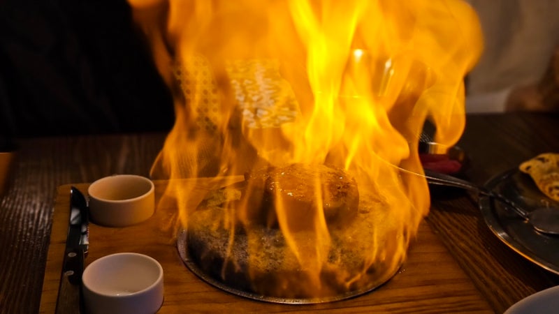 공덕역 맛집 | 라그릴리아 공덕점에서 불쇼 스테이크 즐기고 온 후기