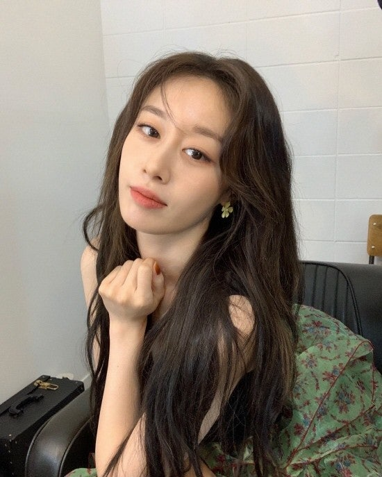 지금이 리즈 갱신 티아라 지연, 겨울 감성 가득한 근황 사진 공개