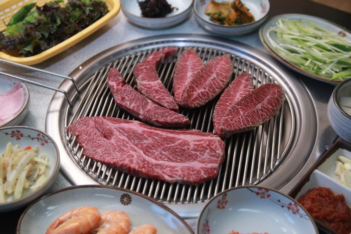 우리한우정육식당 사진 4