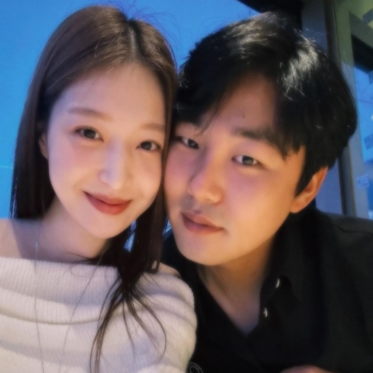정철원 김지연 부부의 이혼 파경소식은 점점 진흙탕 싸움으로 번지는 중!! 조용히 법원의 판단을 기다리는 것이 아이와 자신들을 위해서도 좋을 것 같은데..
