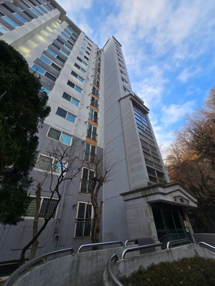  경기광주 삼동(고불로) 우남퍼스트빌 101동 싱크대 수전교체 작업 입니다.