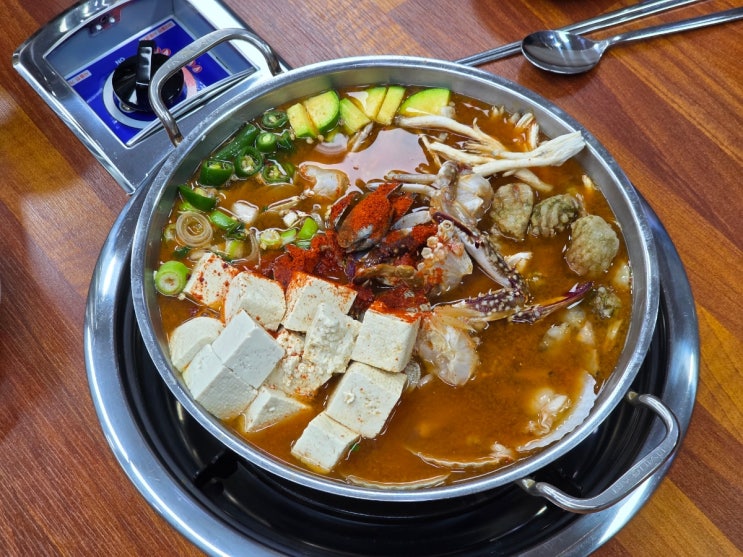  구미 인동 점심 맛집 김치를찜하다 꽃게해물된장전골 돼지두루치기