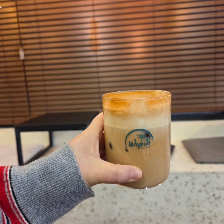  [삼성] 윈스커피 _ 삼성역 카페 / 로스터리 커피 디저트 맛집