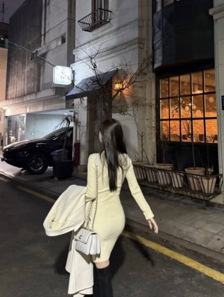   류시원 아내 이아영 수학 강사 맞아?! 밀착 원피스로 드러낸 모델급 몸매