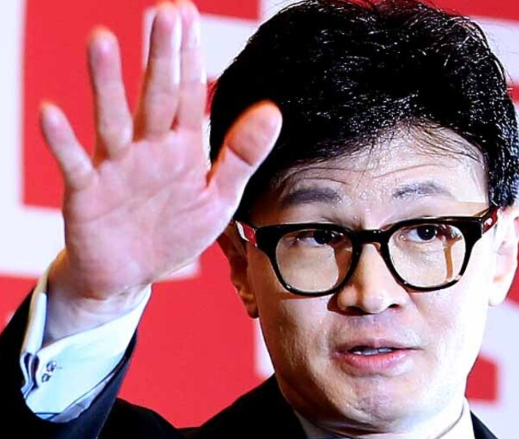  보수의 괴멸을 부른 배신: 트로이 목마는 누구였나?