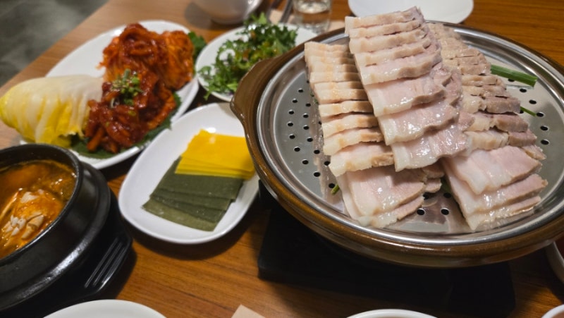 군산 수송동 맛집 원할머니 보쌈 직접 먹어본 후기
