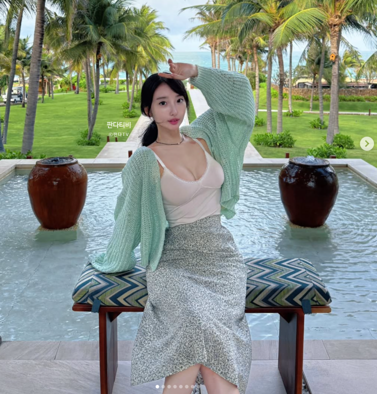  이다연 비키니 근황, 36-24-37 비현실적 기럭지 실화? .jpg