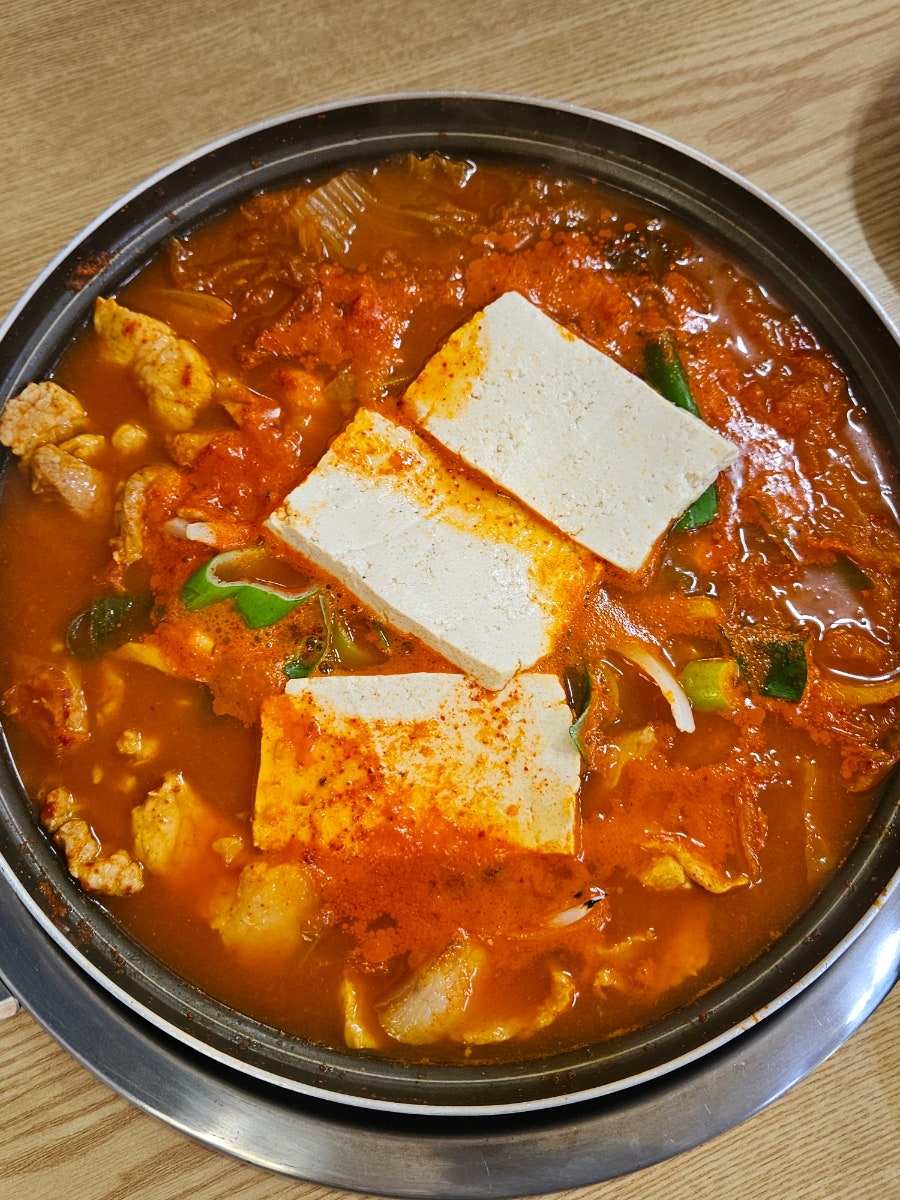왕가마솥돼지국밥 사진 6