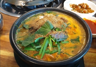 약산골흑염소탕 사진 3