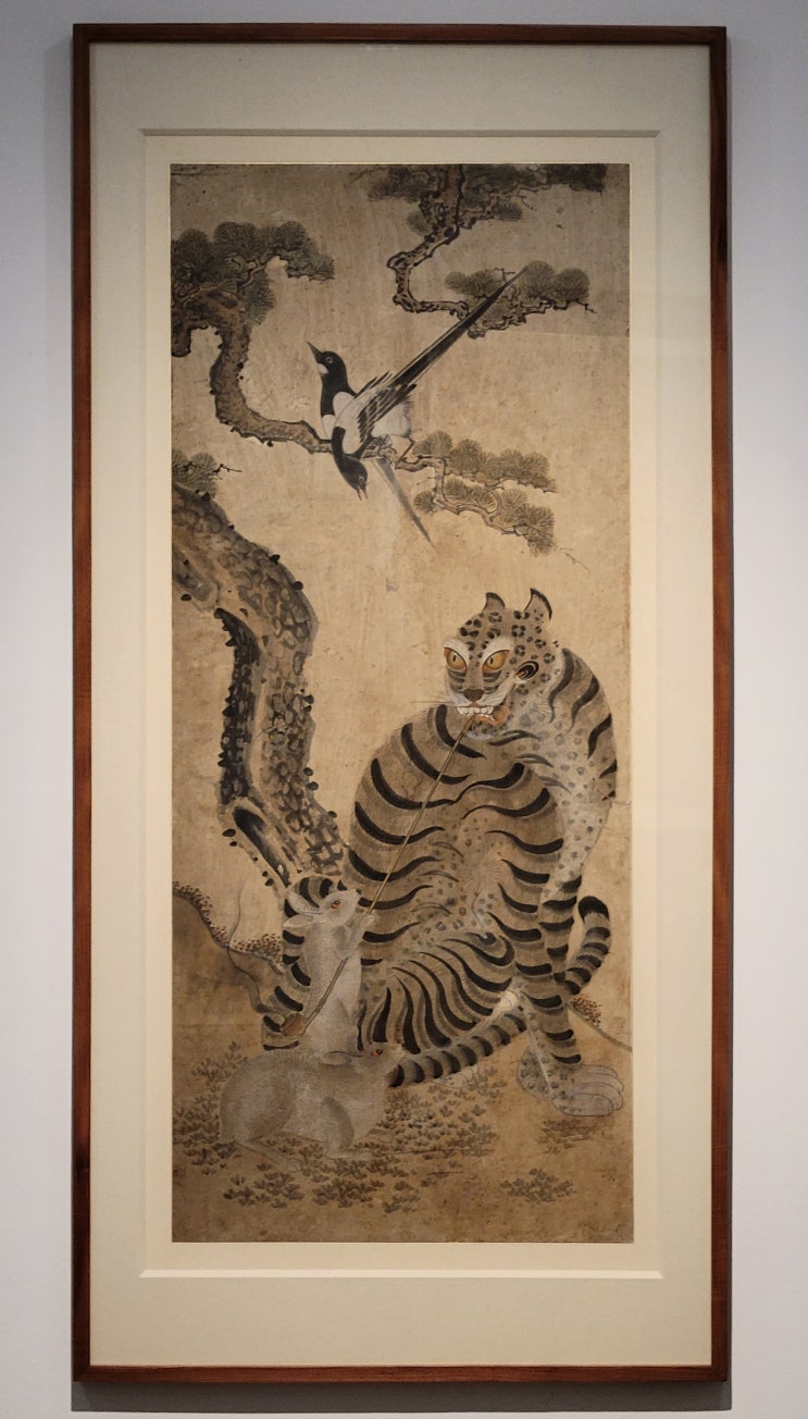  갤러리현대 본관의 호랑이 담배 먹던 시절 그림, <장엄과 창의: 한국 민화의 변주>