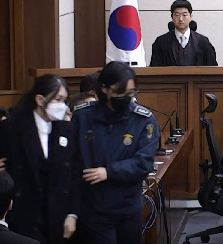 <b>김건희</b> 주가조작·여론조사 무죄 <b>선고</b>, 우인성…"판사가 아니라... 