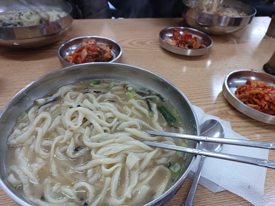 홍두깨손칼국수 사진 1