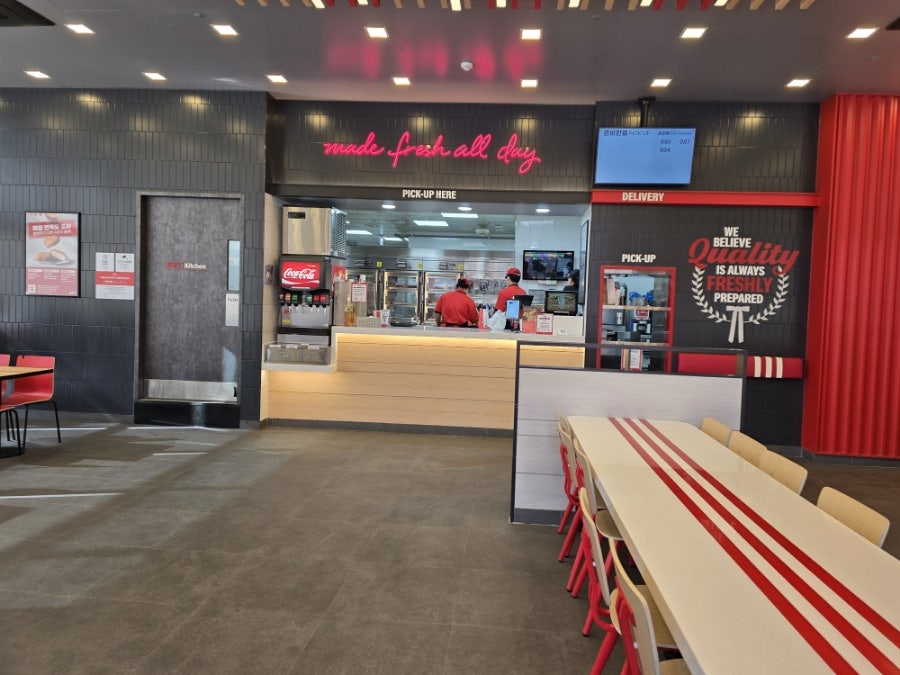 KFC 천안신불당점 사진 4