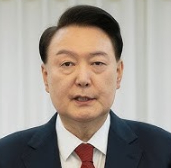 "사형 <b>구형</b>부터 <b>징역 5년</b> 선고까지" <b>윤석열</b> 내란 사건 현재... 