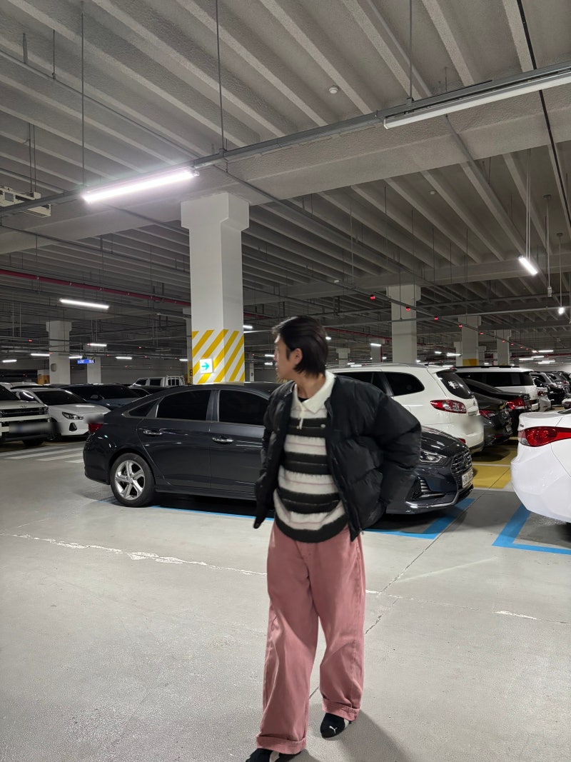 남녀공용 단가라 카라니트 데일리룩 코디