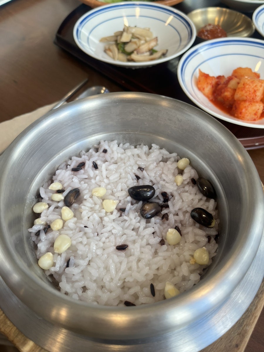 원할머니보쌈족발 여의도점 사진 6