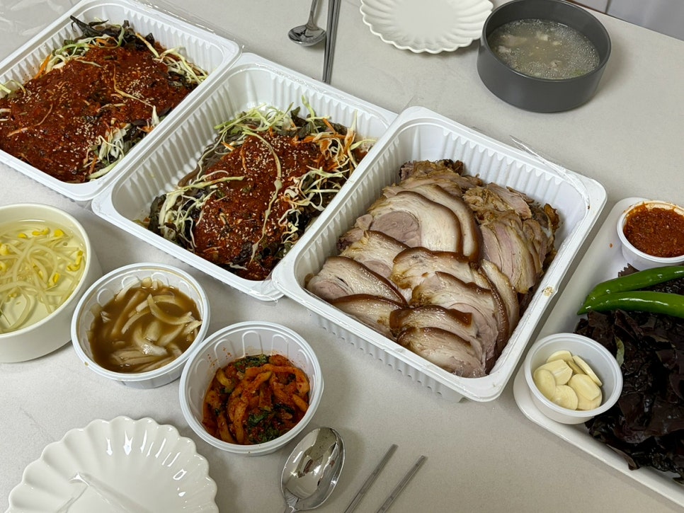 부부왕족발 사진 3