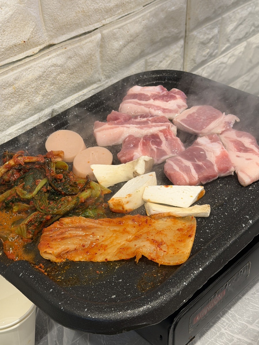 꽃미경네삼겹포차 사진 6