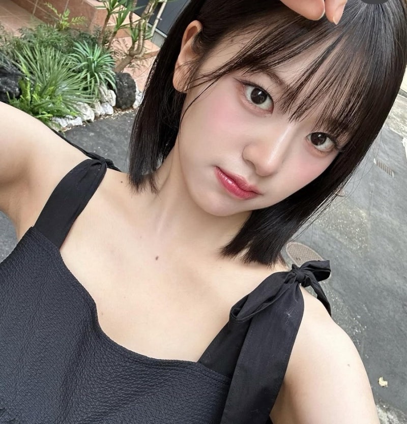Get a Lovely Look: Discover IVE An Yujin's Bob Hairstyle