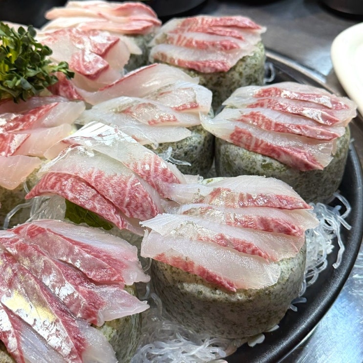  대방어보다 저렴한데 기름기 낭낭! 오독한 참숭어회 부평 맛집 후기